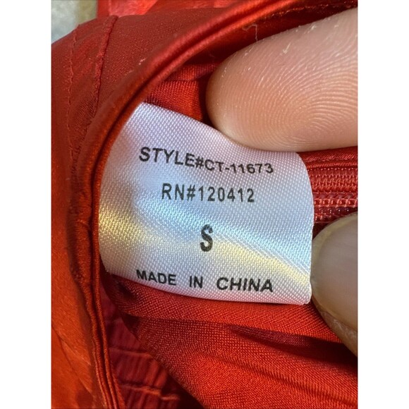 COTTON‎ CANDY LA Red Satin Cropped Cami Size Small Smocked Stretch Back Side Zip - Picture 4 of 8